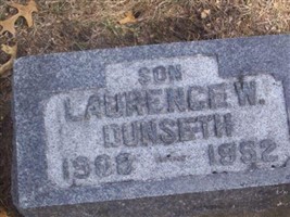 Laurence W Dunseth