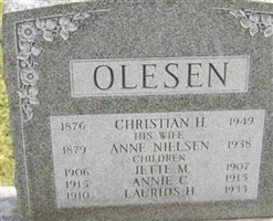 Laurids H Olesen