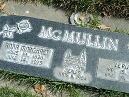 Le Roy R Mc Mullin