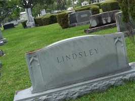 Lee Lindsley Lee Lindsley