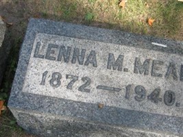 Lenna M Mead