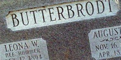 Leona Hammer Butterbrodt