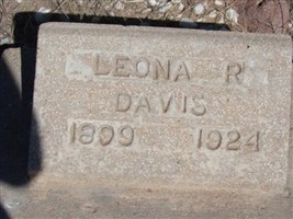 Leona Reese Davis
