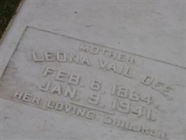 Leona Vail Dee Leona Vail Dee