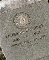 Leonard Bradley
