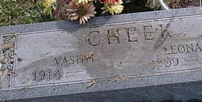Leonard Cheek