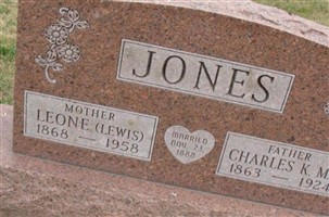 Leone Lewis Jones