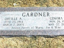 Leoraine Garner
