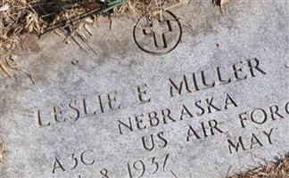 Leslie E Miller