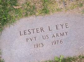 Lester L Eye