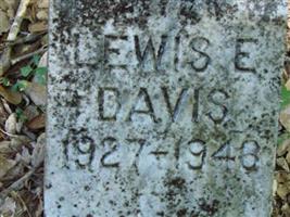 Lewis E Davis