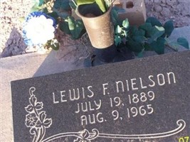 Lewis Nielson