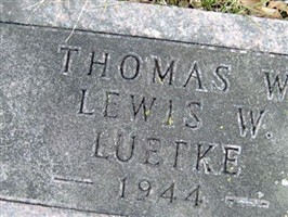 Lewis W Luetke