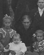 Lidia J Pevey Holley