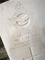 Lieut Walter J Brooks