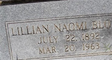 Lillian Naomi Bloss