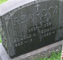 Lillian R Reardon