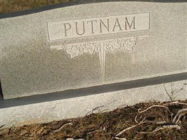 Linda Jo "Joey" Putnam