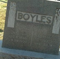 Linnie E Boyles Linnie E Boyles
