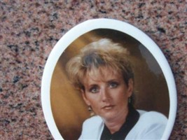 Lisa G. Laird Halvorson