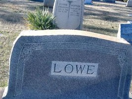 Lois Bechtler Lowe