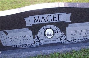 Lois Ginn Magee