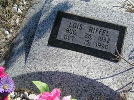 Lois Riffel