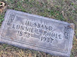 Lonnie L Poole