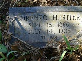 Lorenzo H Riter