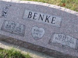 Lorne D Benke