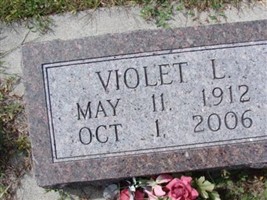 Anna Louise "Violet" Abrahamson Grove Anna Louise "Violet" Abrahamson Grove