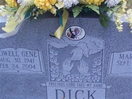 Lowell Gene Dick