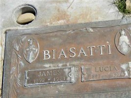 Lucia Biasatti Lucia Biasatti