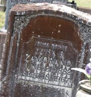 Luisa R. Zamorano (2041120.jpg)