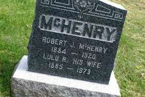 Lulu R McHenry