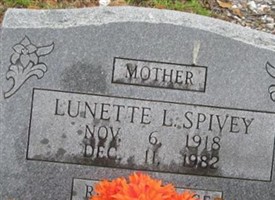 Lunette L Spivey