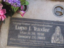 Lupe J Traxler