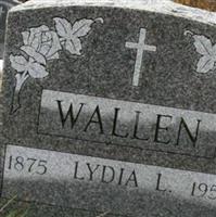 Lydia L Wallen