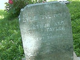 Lyle Everett Taylor