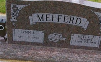 Lynn E Mefferd Lynn E Mefferd