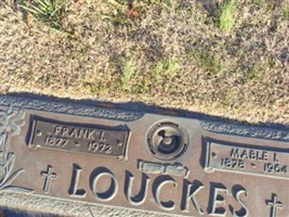 Mable L Louckes