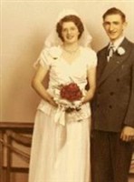 Maggie A "Arlene" Lorah Nolt