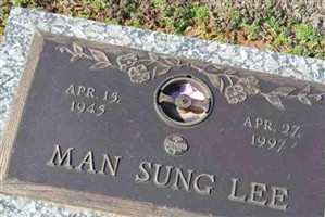 Man Sung Lee