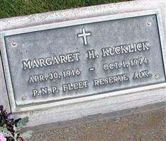 Margaret H Kucklick