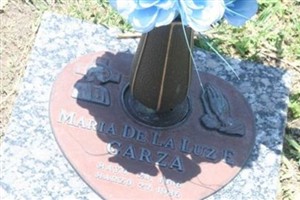 Maria De La Luz E. Garza Maria De La Luz E. Garza