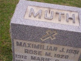 Marie C Muth