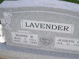 Marie R Lavender