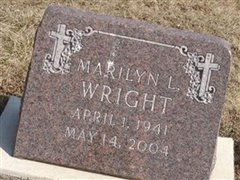Marilyn L Wright