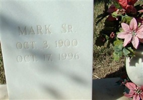 Mark Davis, Sr Mark Davis, Sr