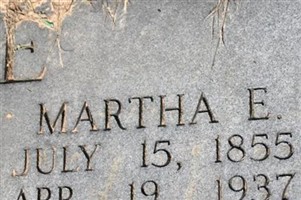 Martha E LaRue